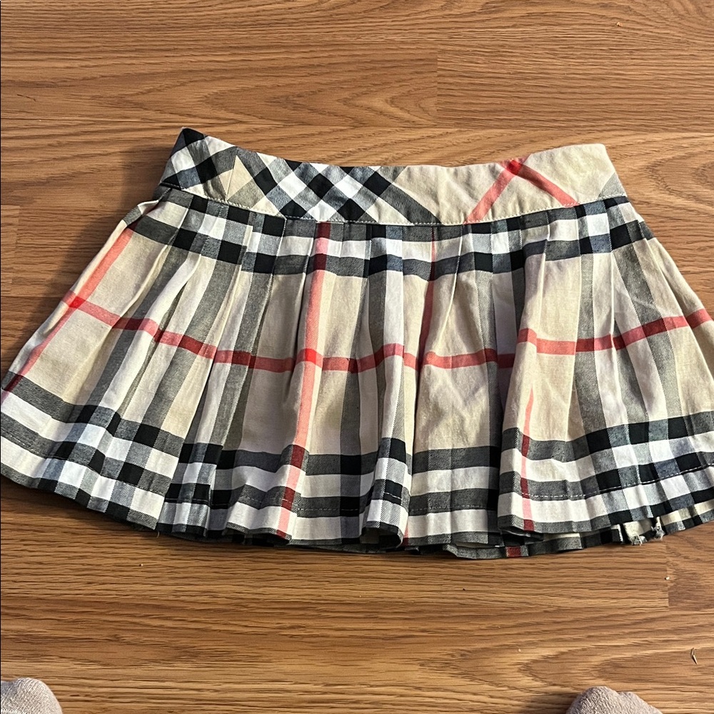 Burberry Beige and Black Checkered Mini Skirt
